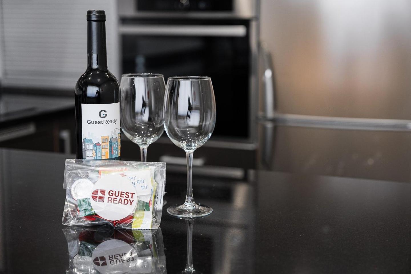 Guestready - A Modern Stay In アヴェイロ エクステリア 写真